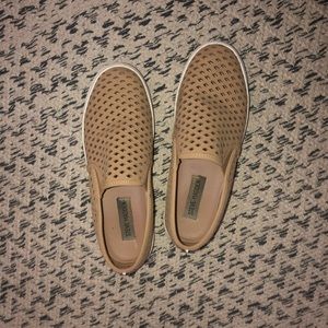 Steve Madden slip-ons